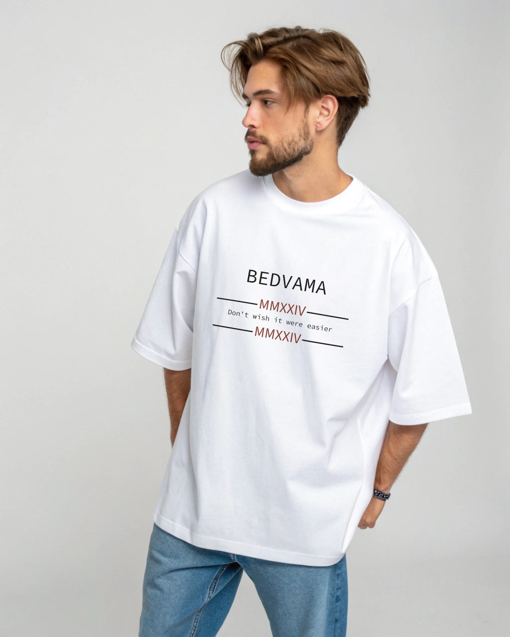 white oversize tshirt bedvama