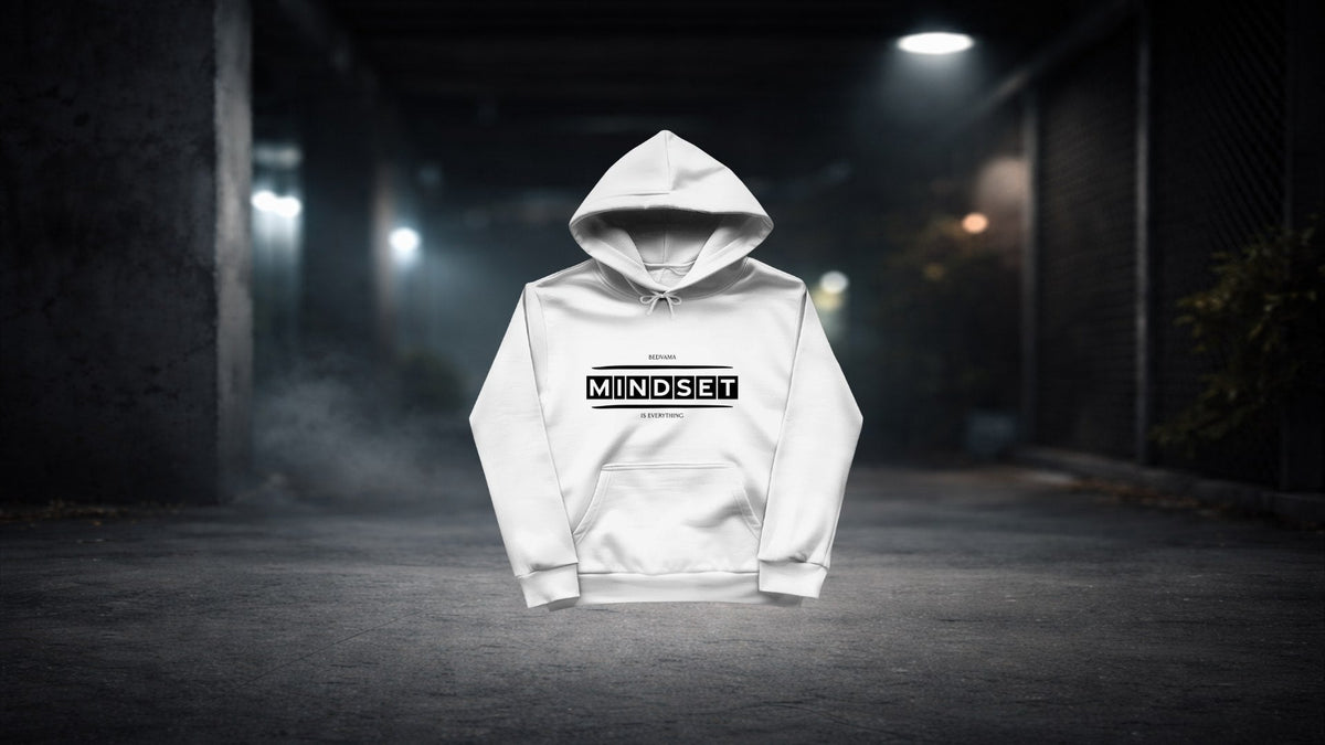 Qualitativ hochwertiger Hoodie von Bedvama mit Statement