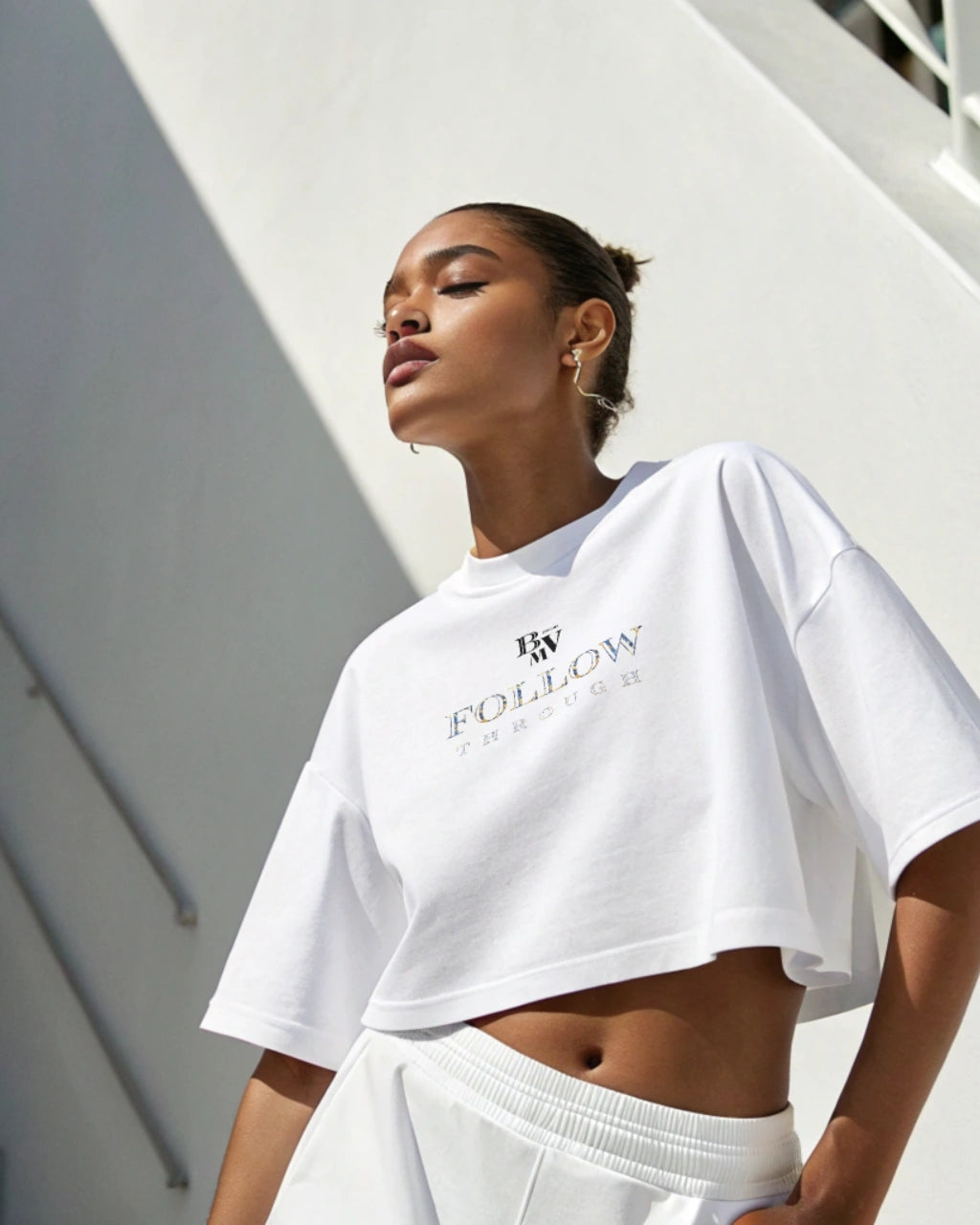 motivation white oversize croptop